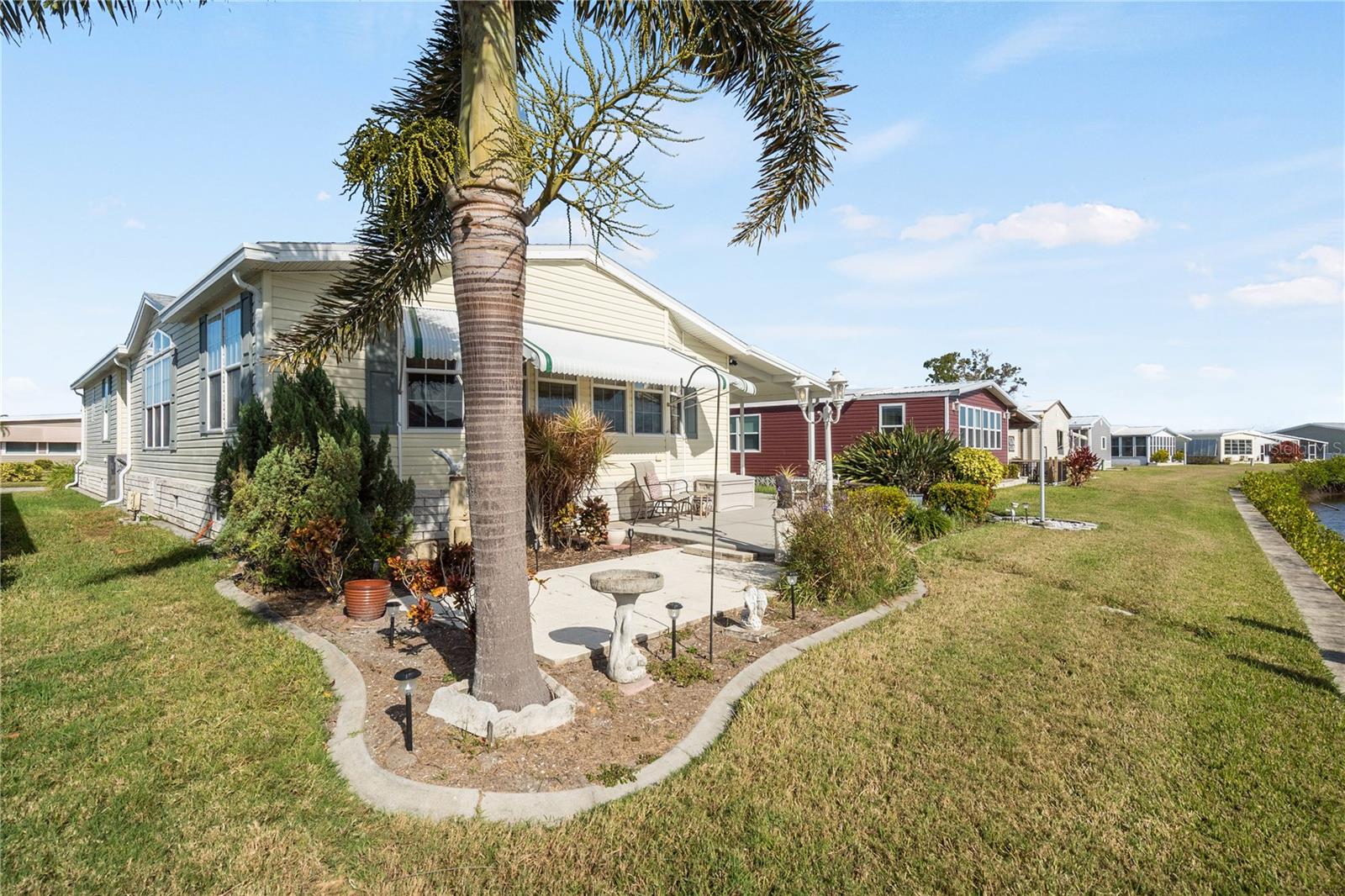 Image 35 of 53 For 790 Fairmount Drive