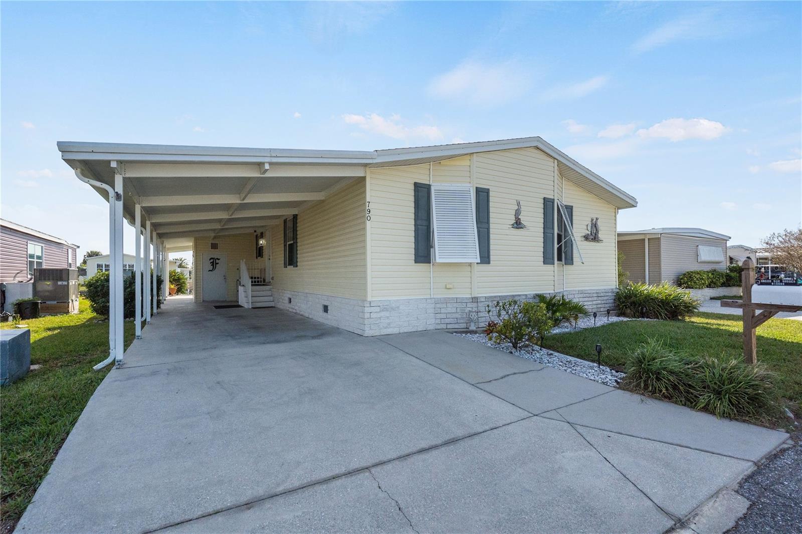 Image 37 of 53 For 790 Fairmount Drive