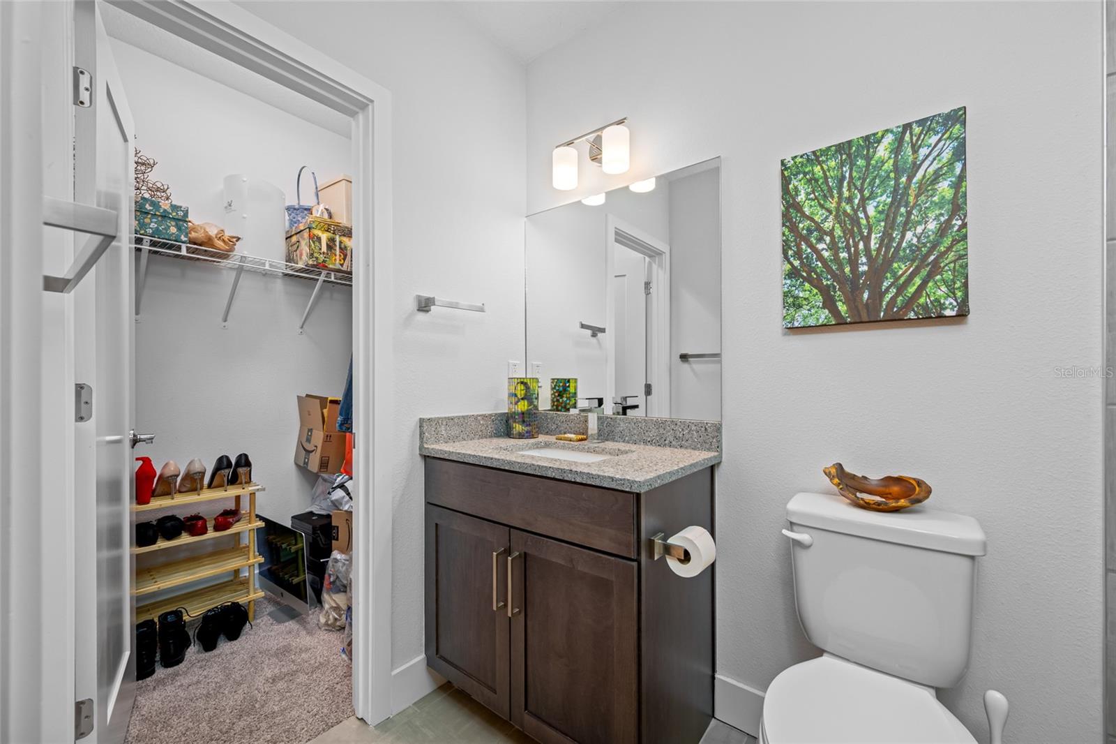 Image 15 of 49 For 1171 25th Lane N