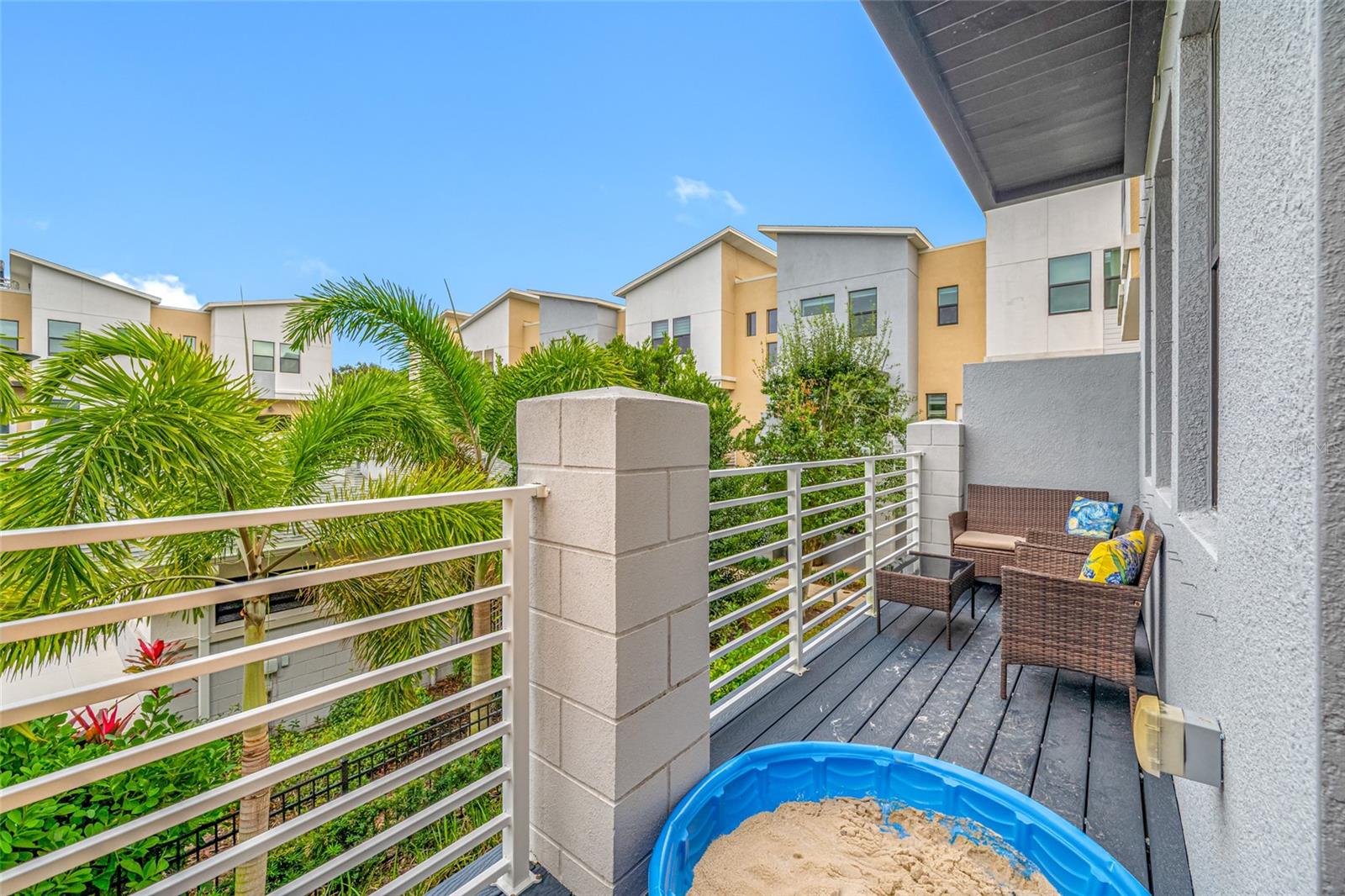 Image 16 of 49 For 1171 25th Lane N