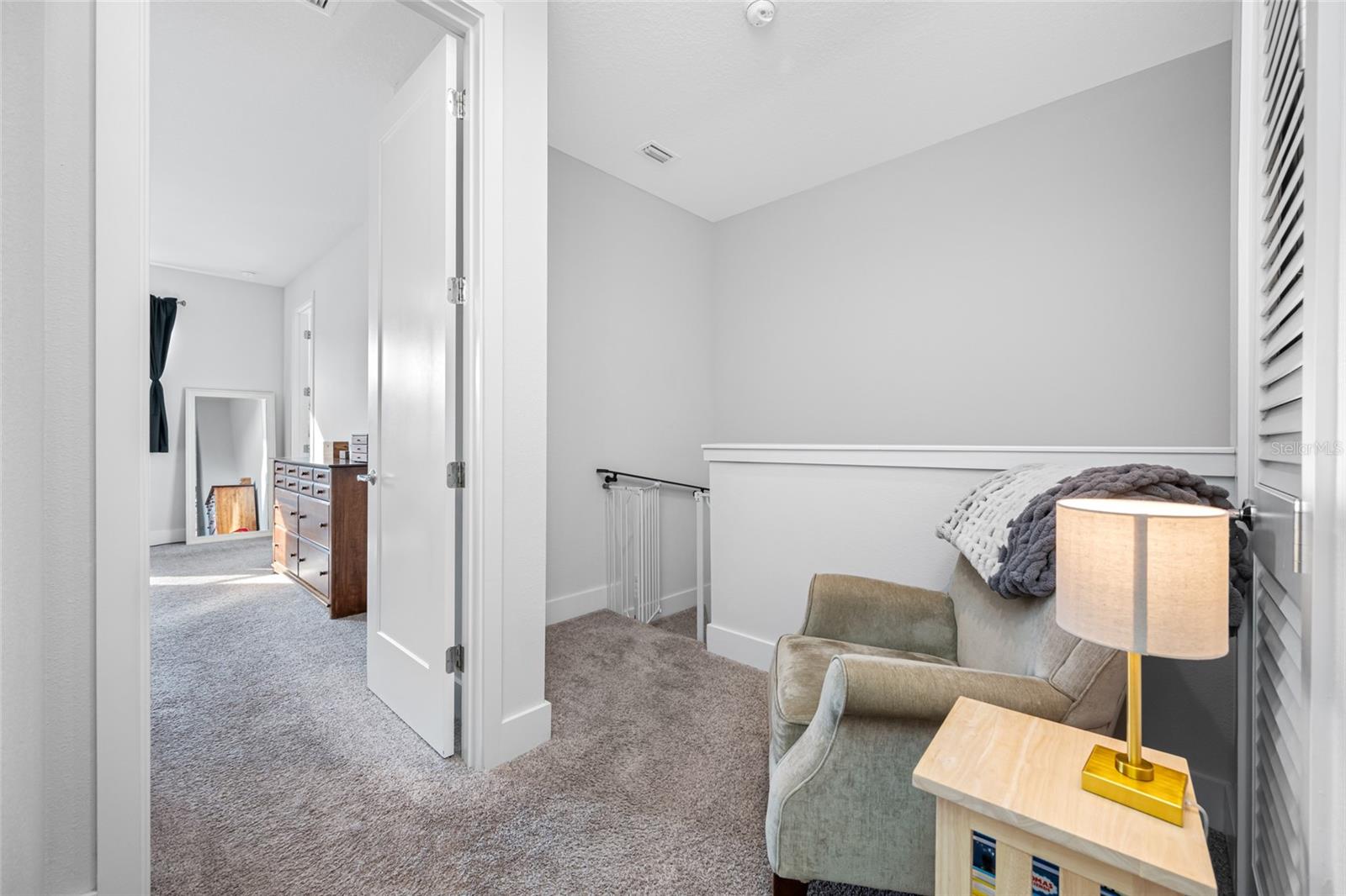 Image 36 of 49 For 1171 25th Lane N