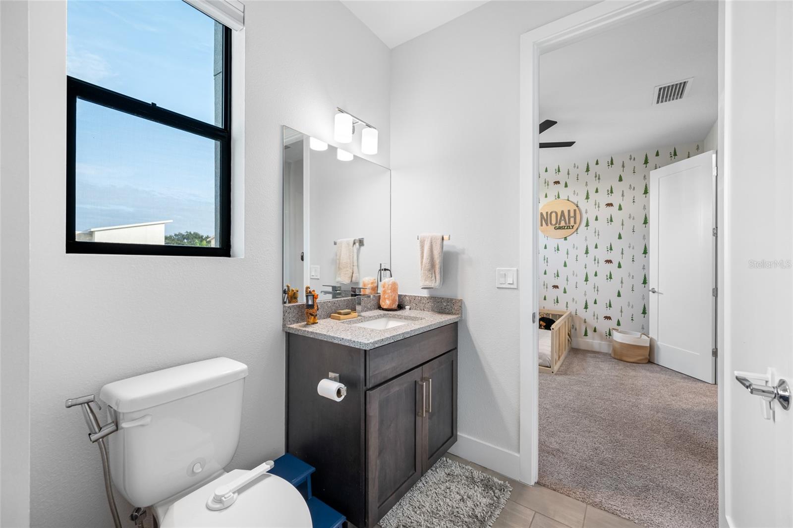 Image 41 of 49 For 1171 25th Lane N