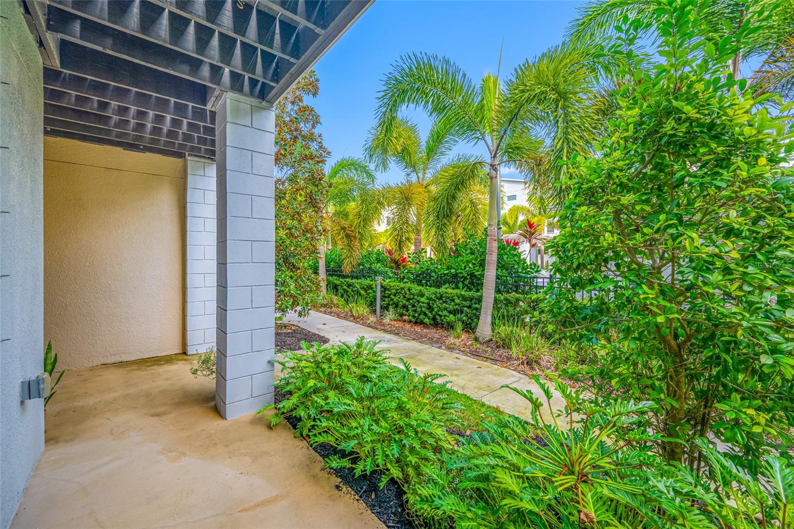 Image 45 of 49 For 1171 25th Lane N