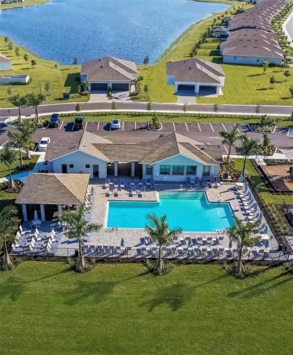 Image 10 of 31 For 8074 Saint Kitts Circle