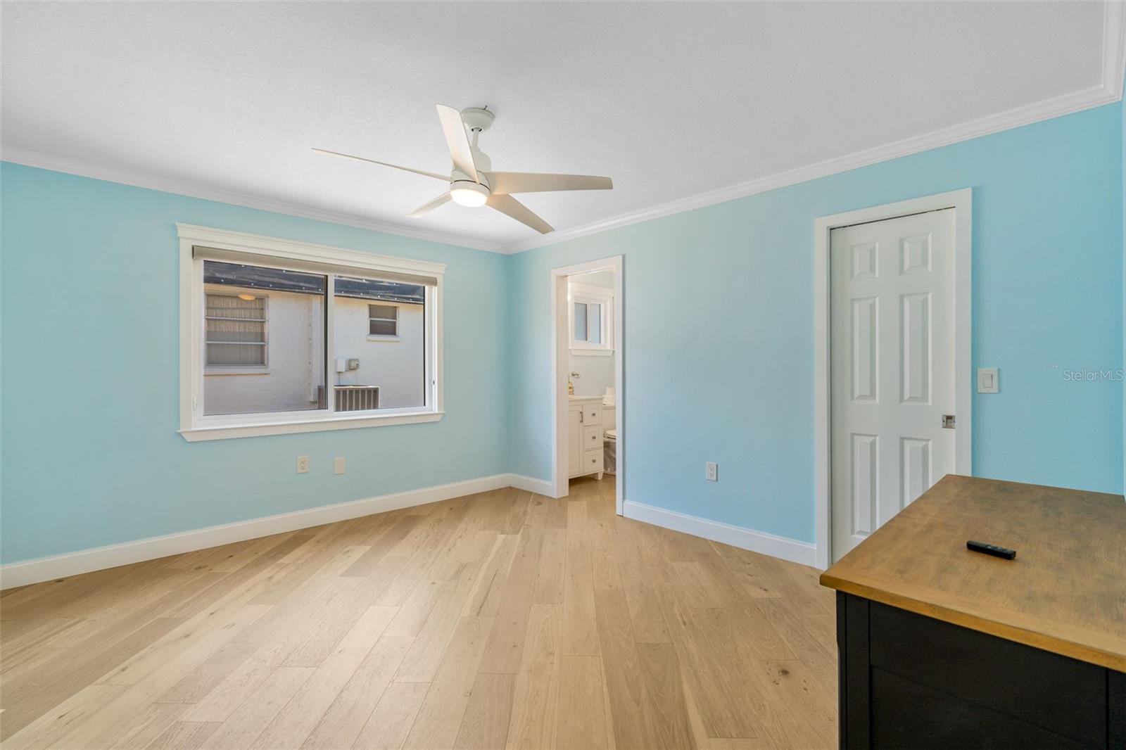 Image 26 of 30 For 2305 Riverbluff Parkway V256