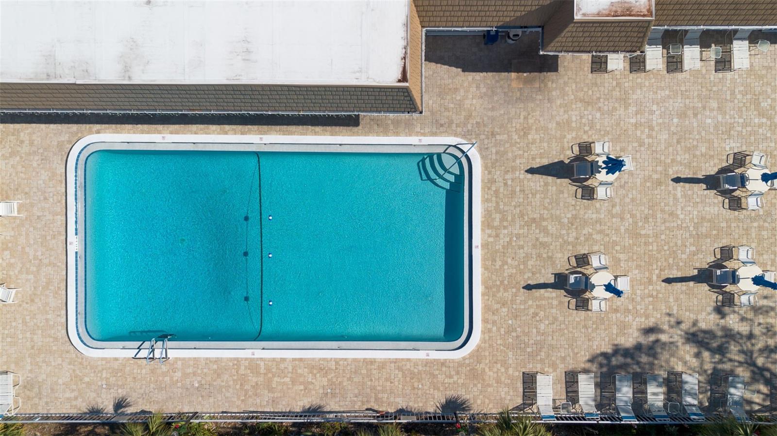 Image 7 of 30 For 2305 Riverbluff Parkway V256