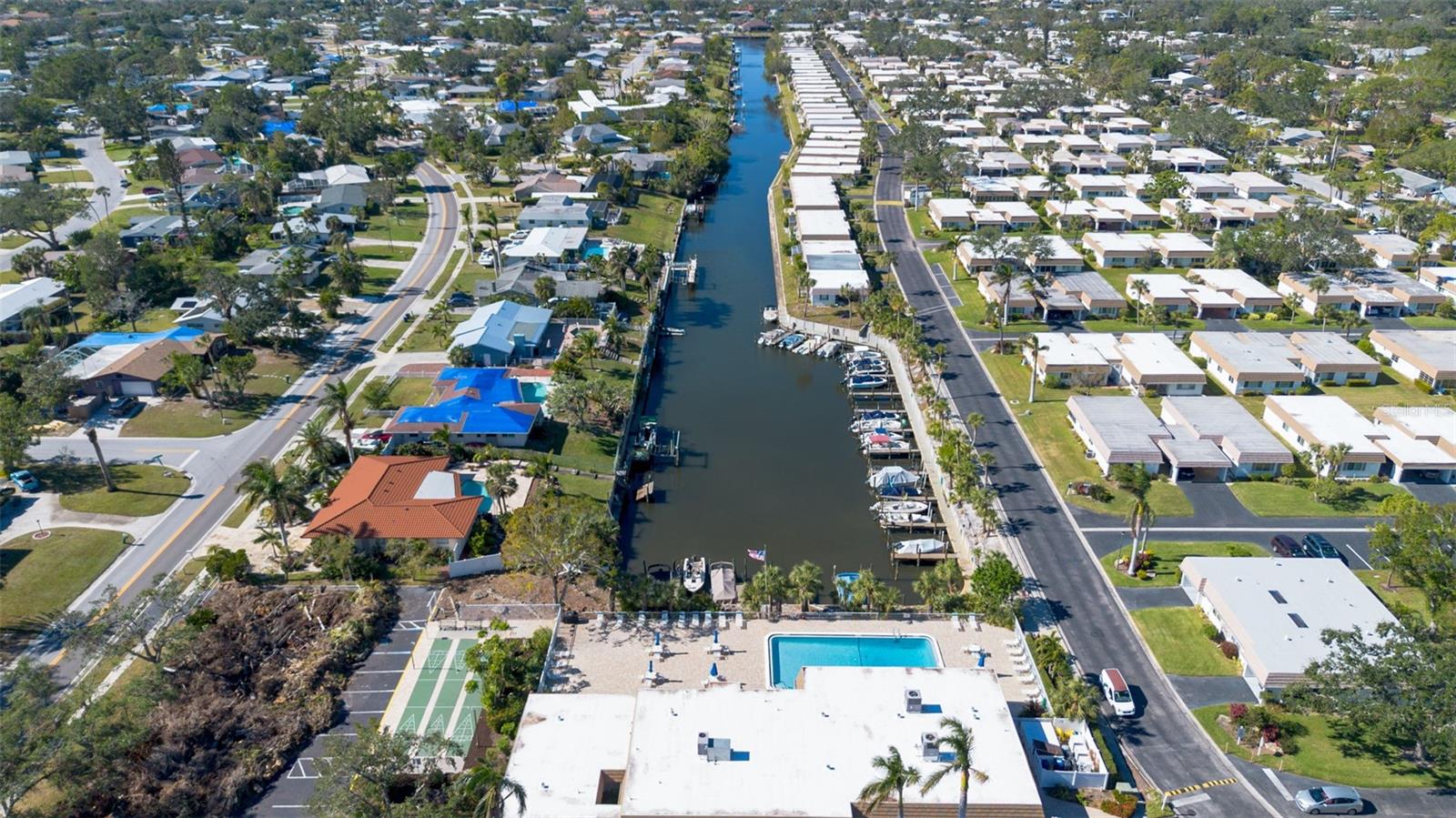 Image 9 of 30 For 2305 Riverbluff Parkway V256