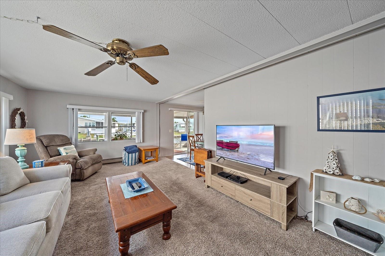 Image 21 of 44 For 220 Bimini Drive