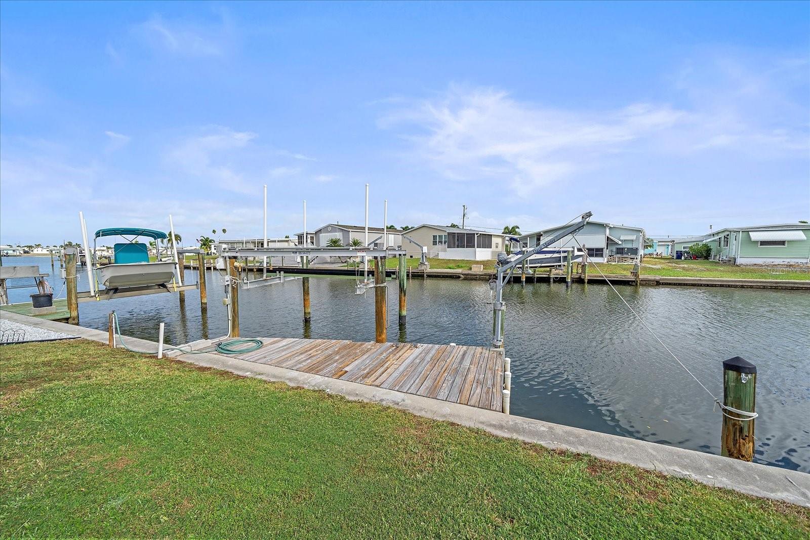 Image 42 of 44 For 220 Bimini Drive