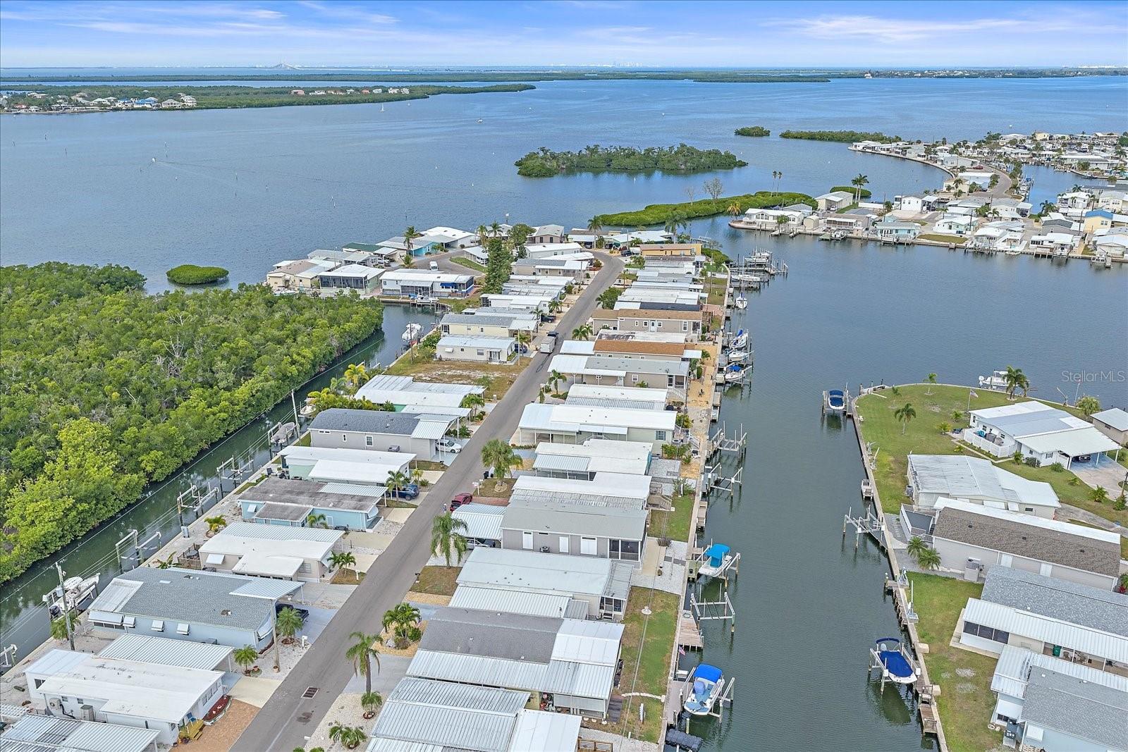 Image 9 of 44 For 220 Bimini Drive