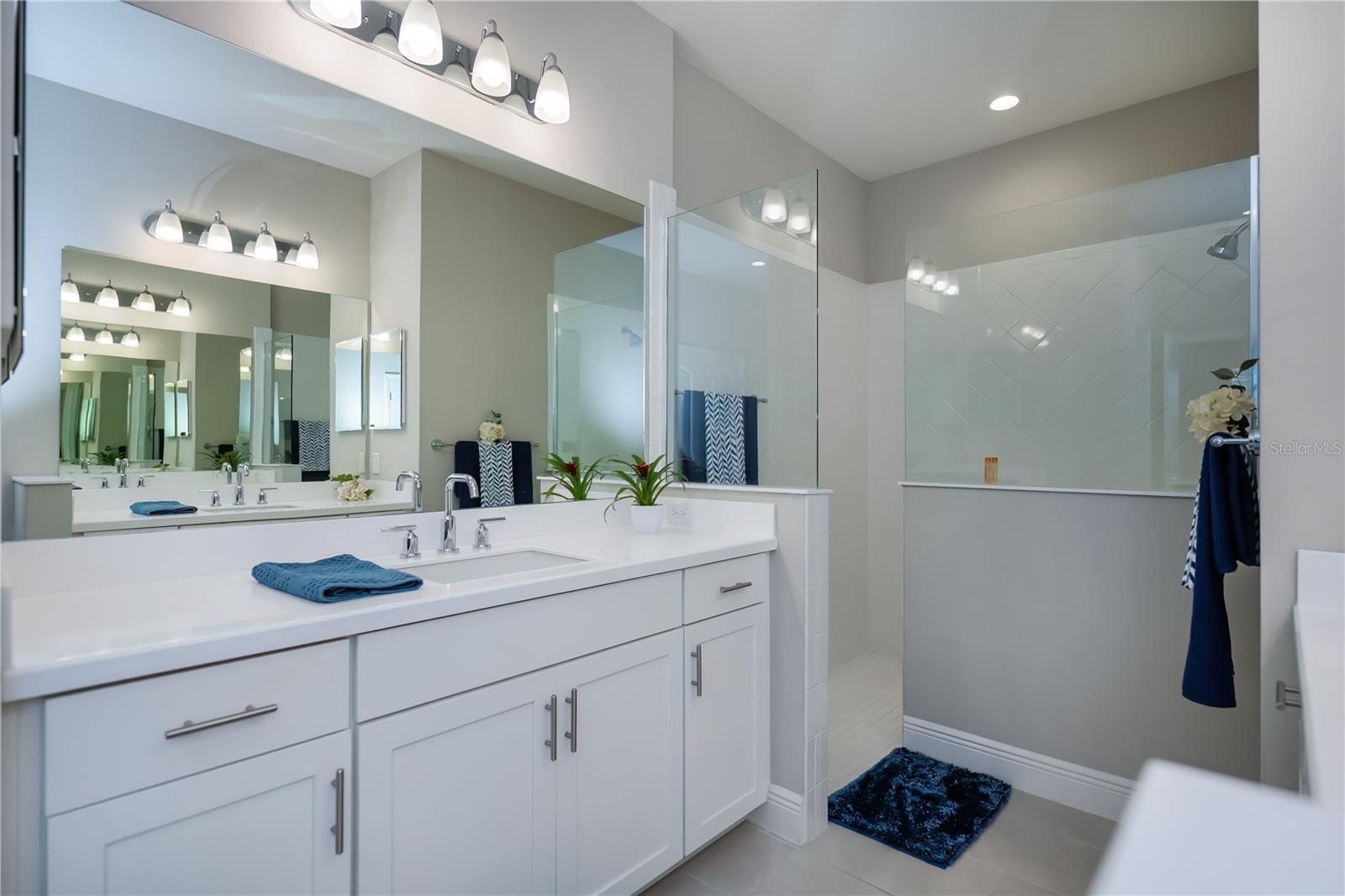 Image 30 of 52 For 27432 Janzen Court