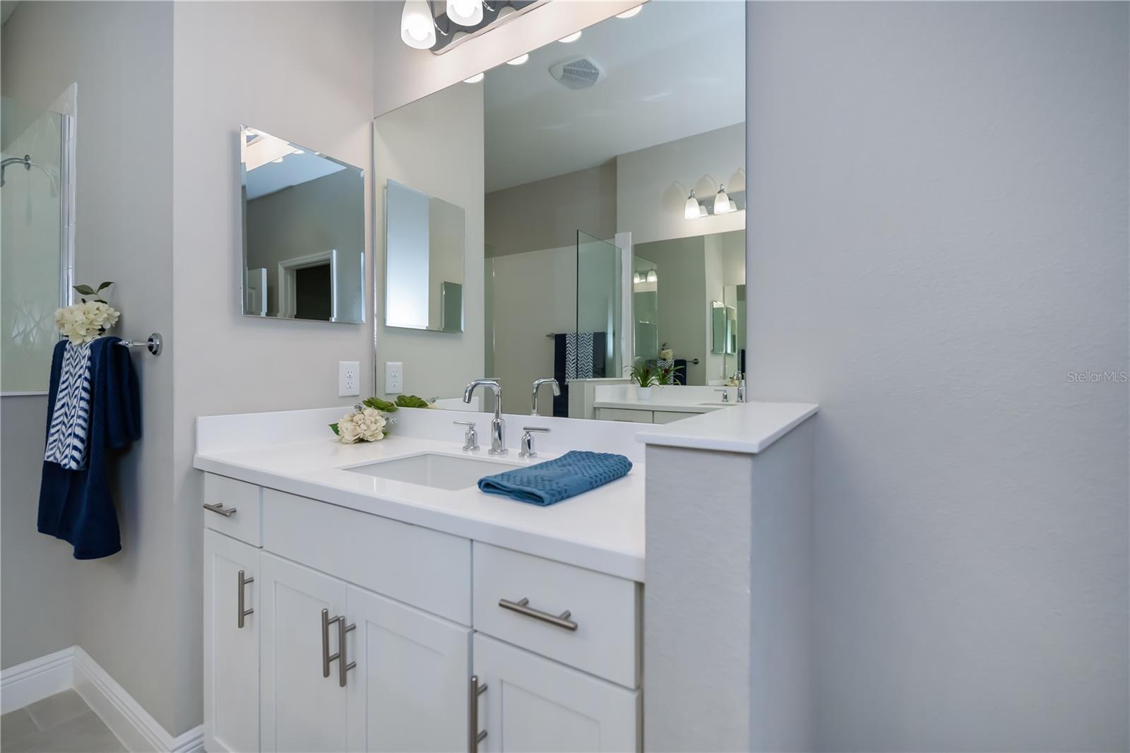 Image 31 of 52 For 27432 Janzen Court