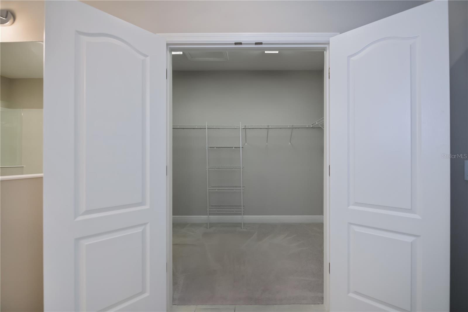 Image 33 of 52 For 27432 Janzen Court