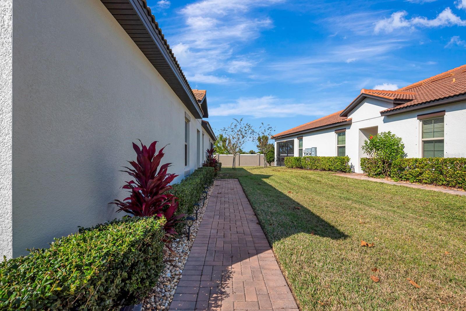 Image 8 of 60 For 17003 Clear Cork Drive