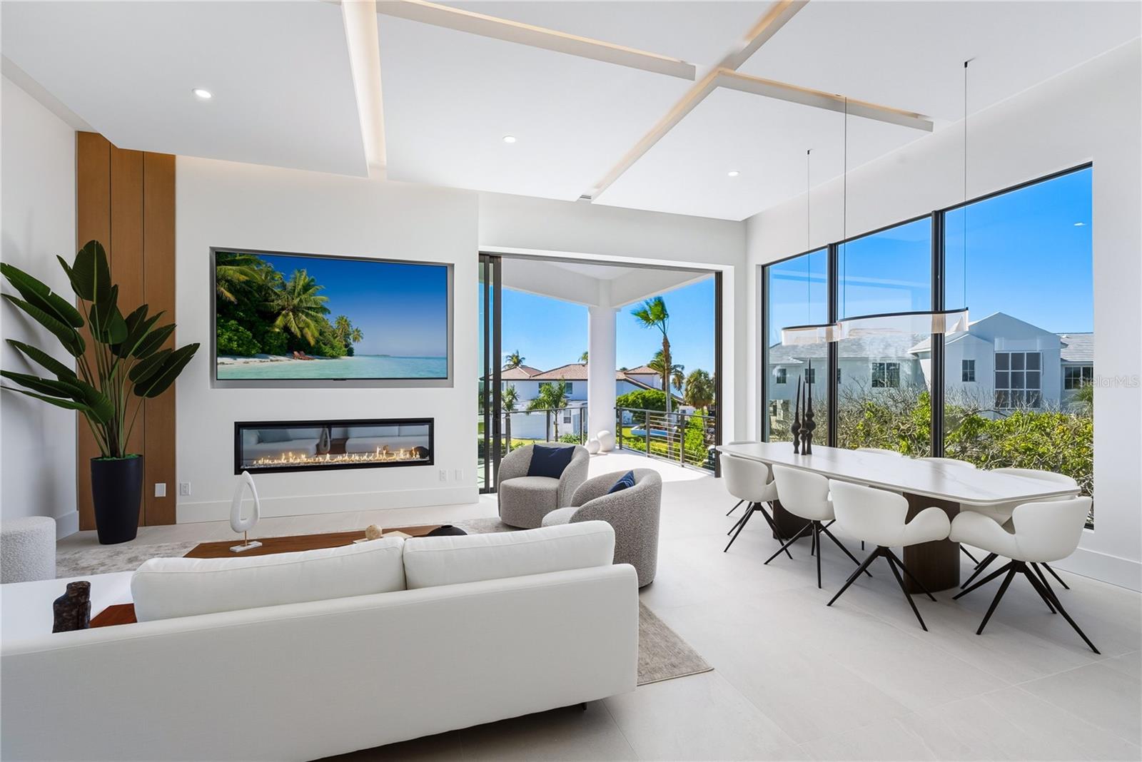 Listing photo id 30 for 519 Rountree Drive