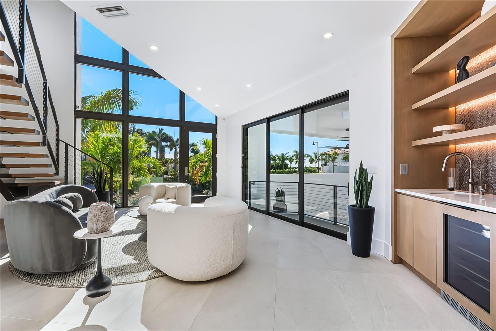 Listing photo id 45 for 519 Rountree Drive