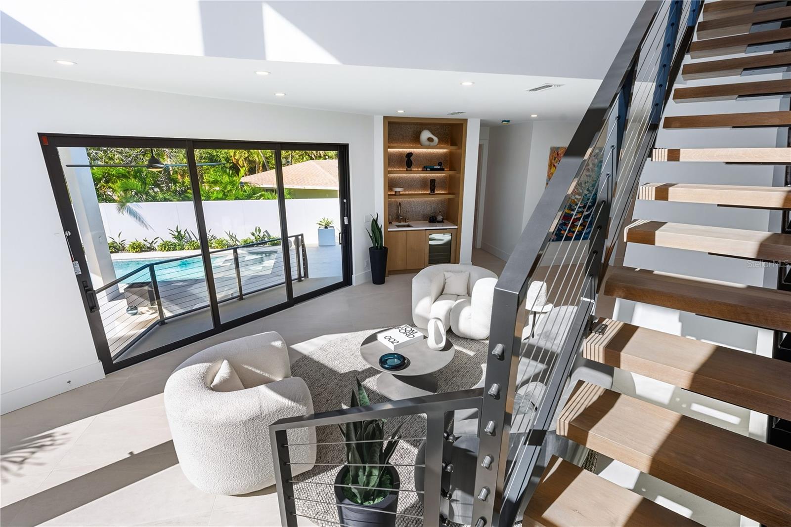 Listing photo id 46 for 519 Rountree Drive