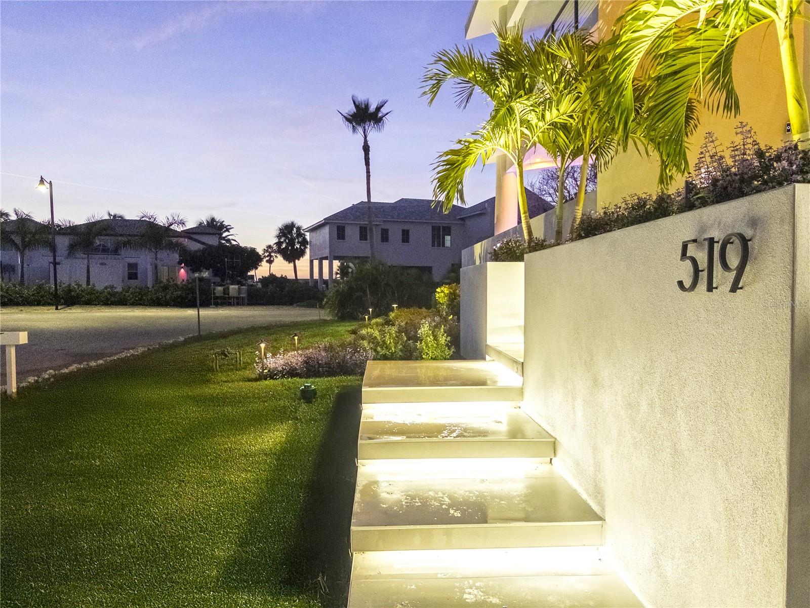 Listing photo id 69 for 519 Rountree Drive