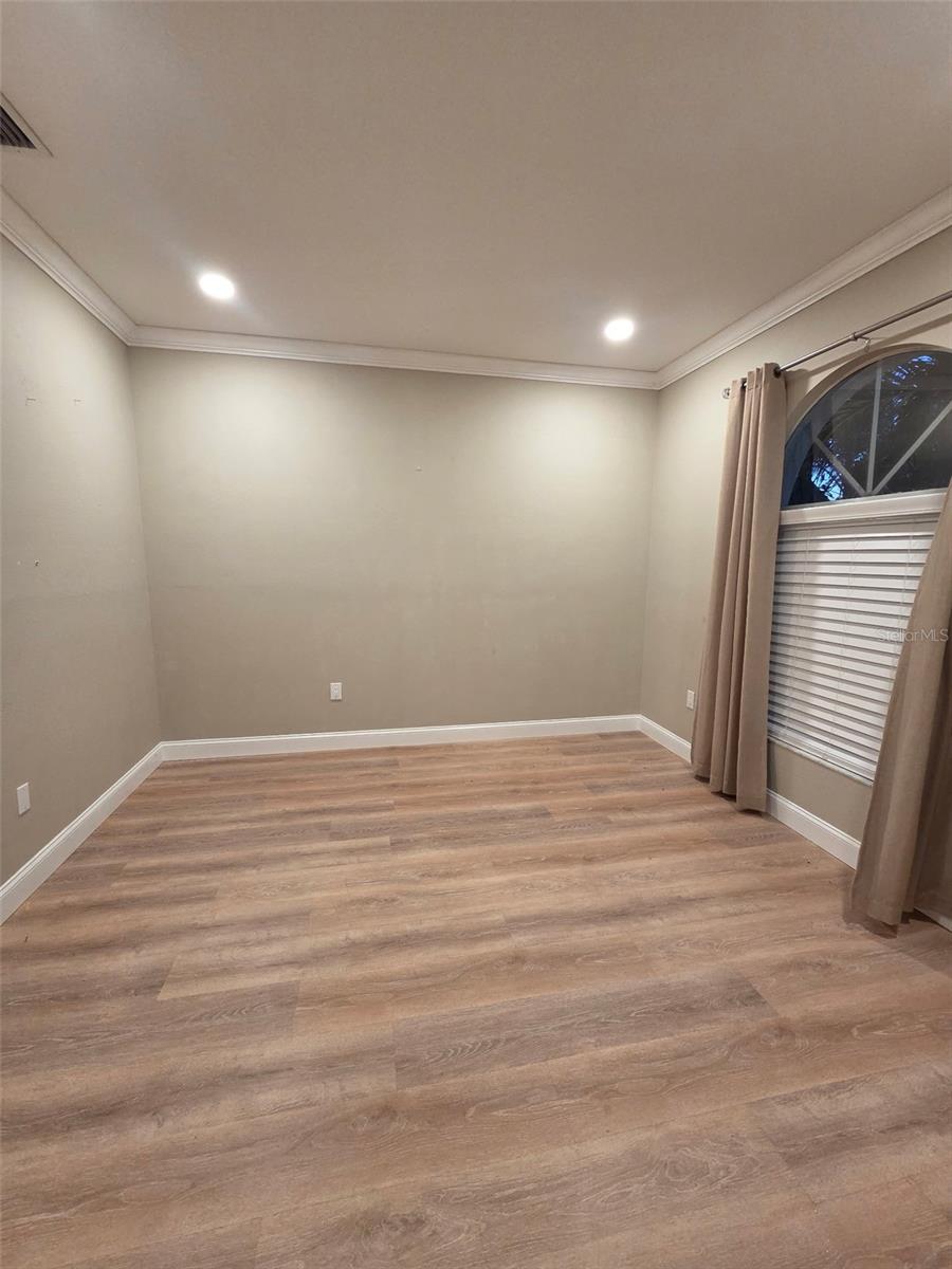 Image 28 of 31 For 6619 Buttonbush Court