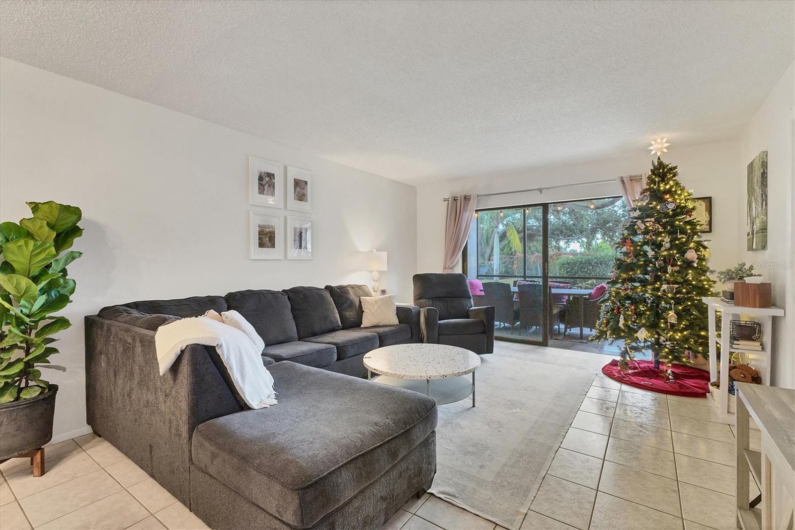 Image 9 of 32 For 7203 Curtiss Avenue 1c