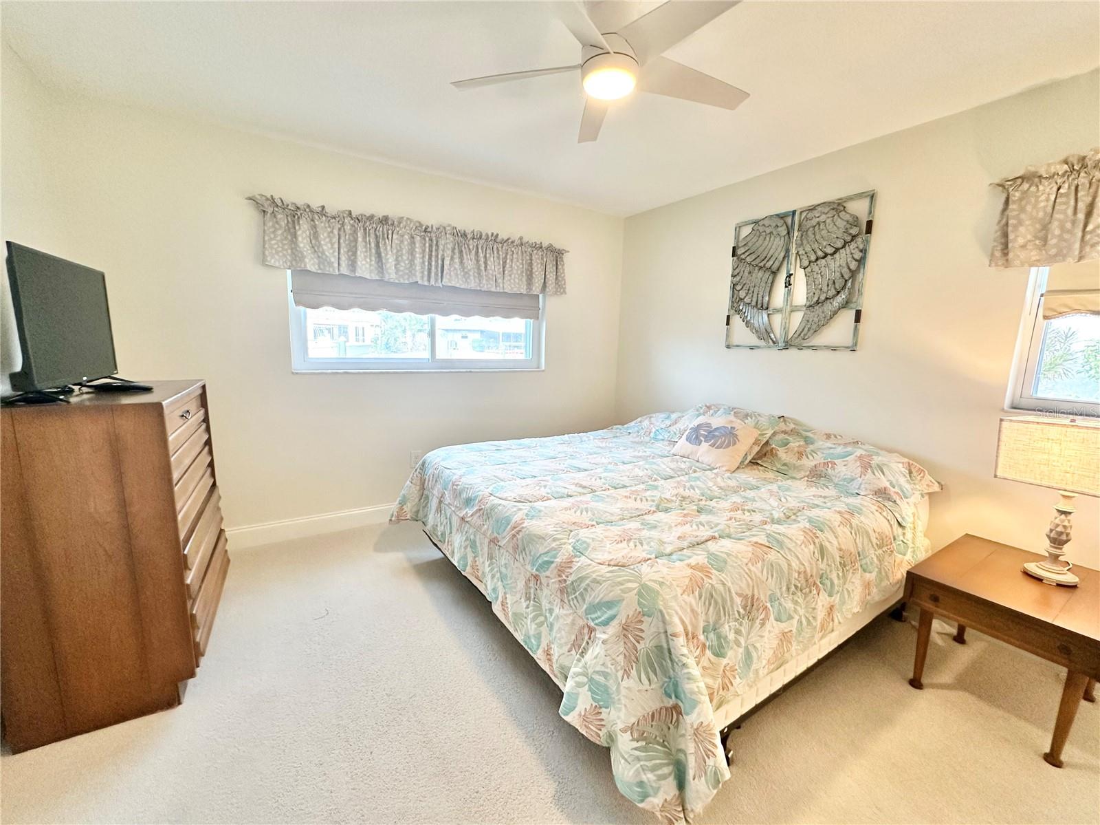 Image 17 of 25 For 9722 Hernando Court