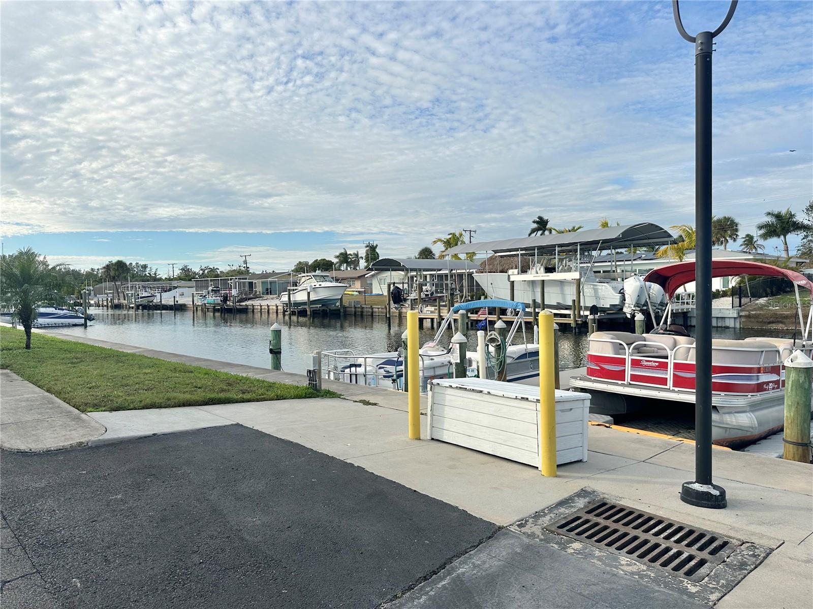 Image 25 of 25 For 9722 Hernando Court