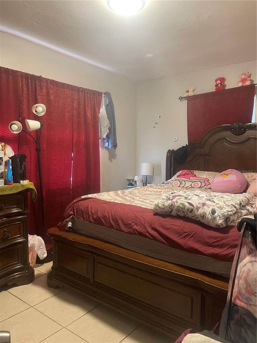 Image 8 of 9 For 1112 6th Street E