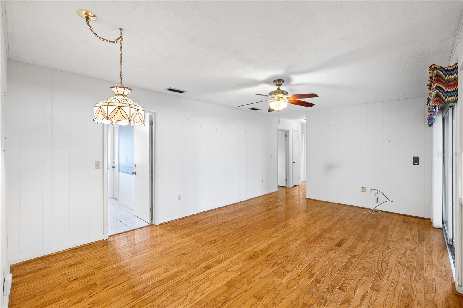 Image 13 of 45 For 1812 48th Street W