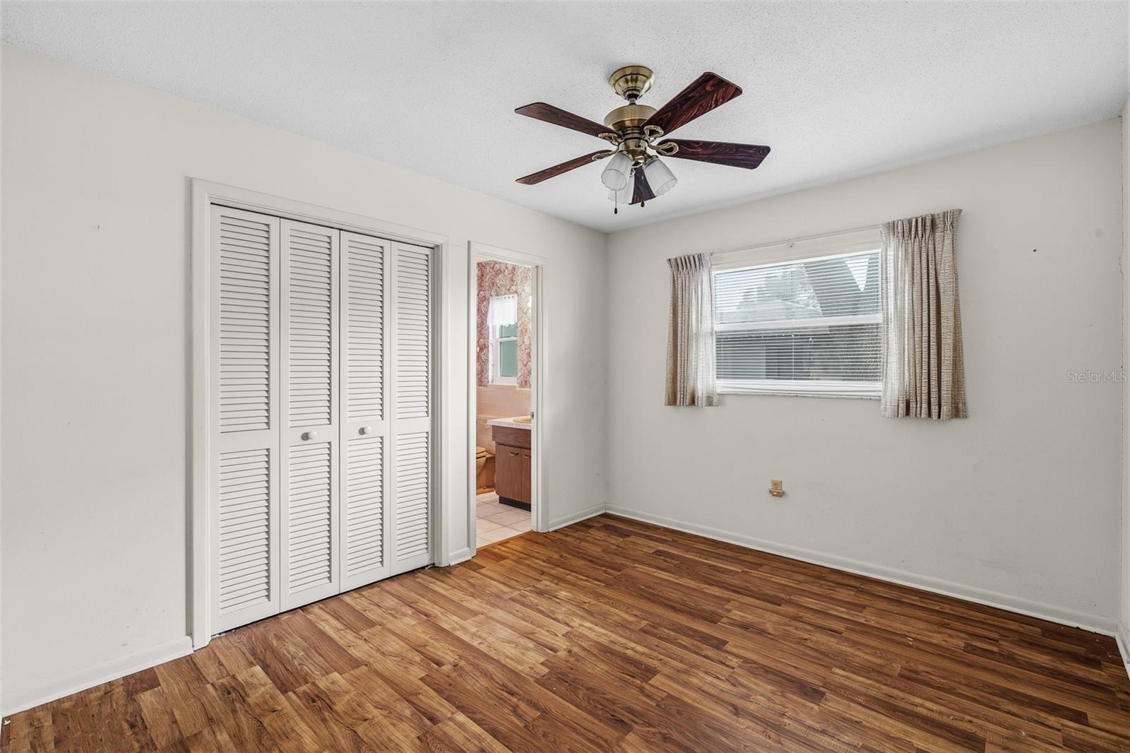 Image 19 of 45 For 1812 48th Street W