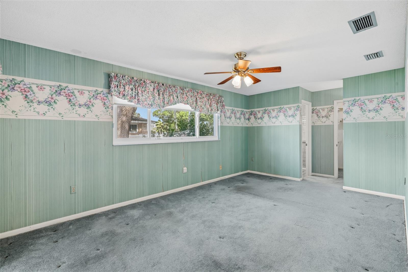 Image 23 of 45 For 1812 48th Street W