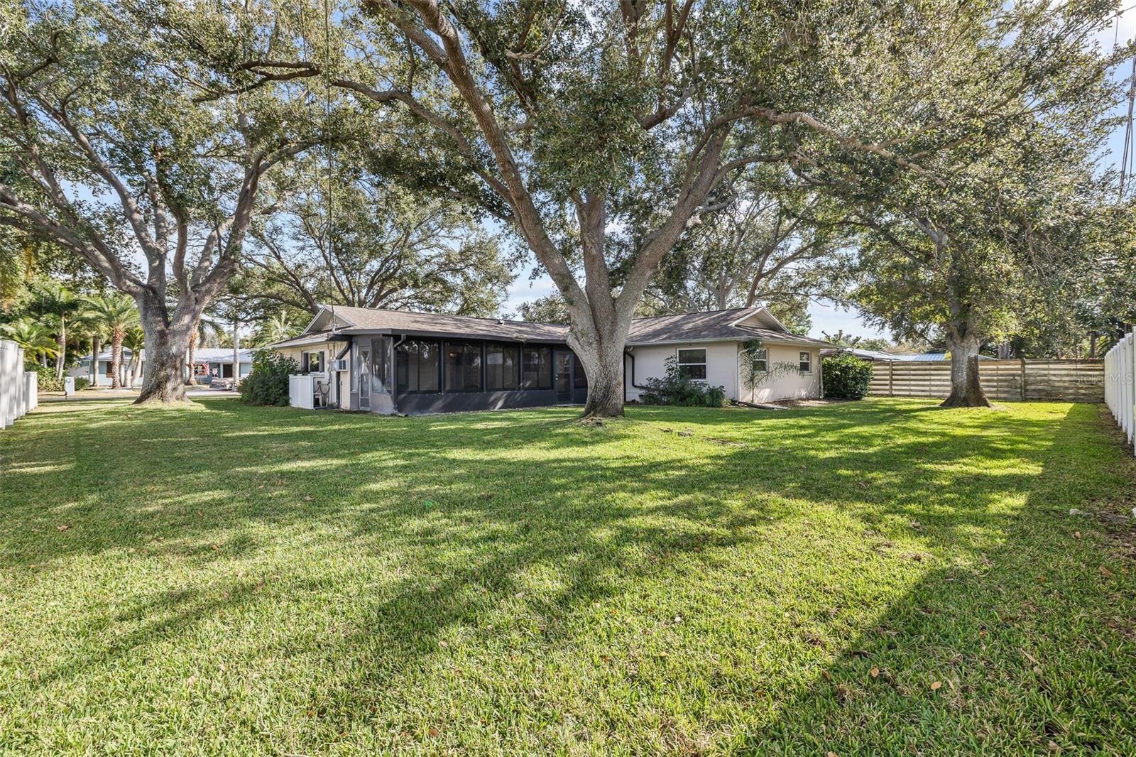 Image 39 of 45 For 1812 48th Street W