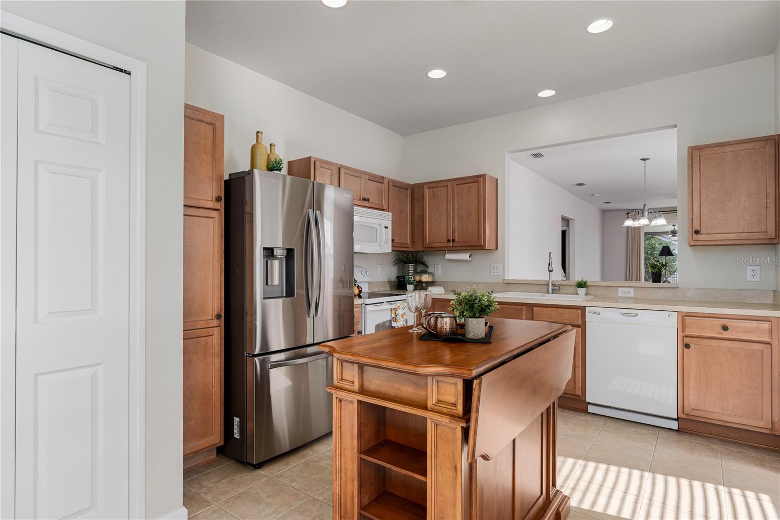 Image 4 of 46 For 9822 50th Street Circle E