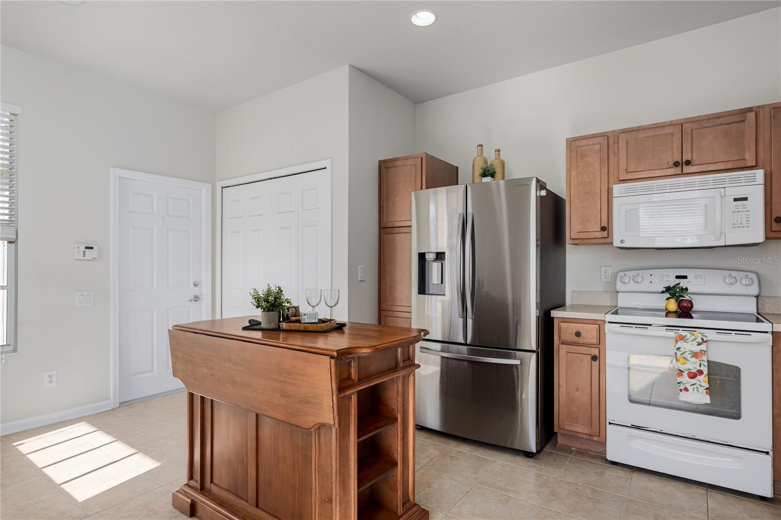 Image 6 of 46 For 9822 50th Street Circle E