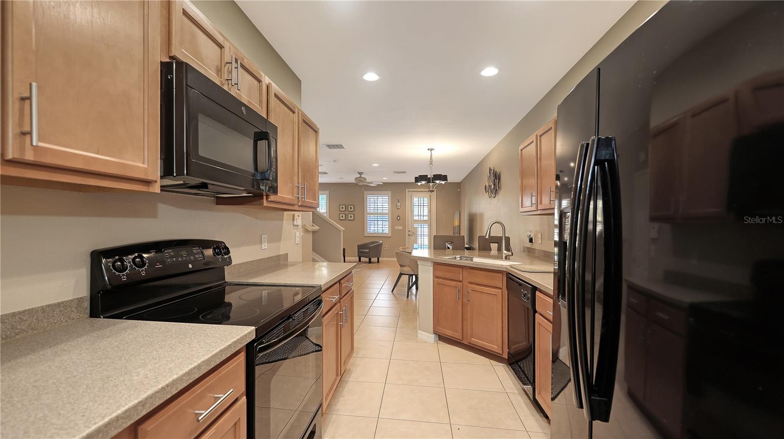 Image 11 of 42 For 3776 82nd Avenue Circle E 103