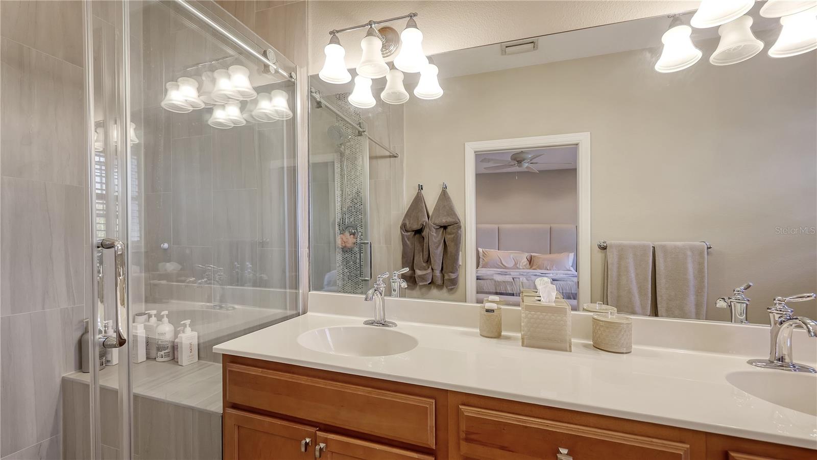 Image 16 of 42 For 3776 82nd Avenue Circle E 103