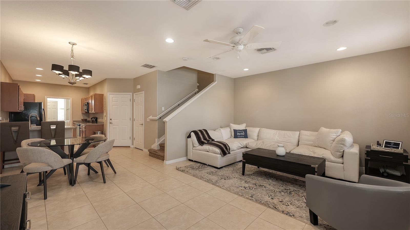 Image 5 of 42 For 3776 82nd Avenue Circle E 103