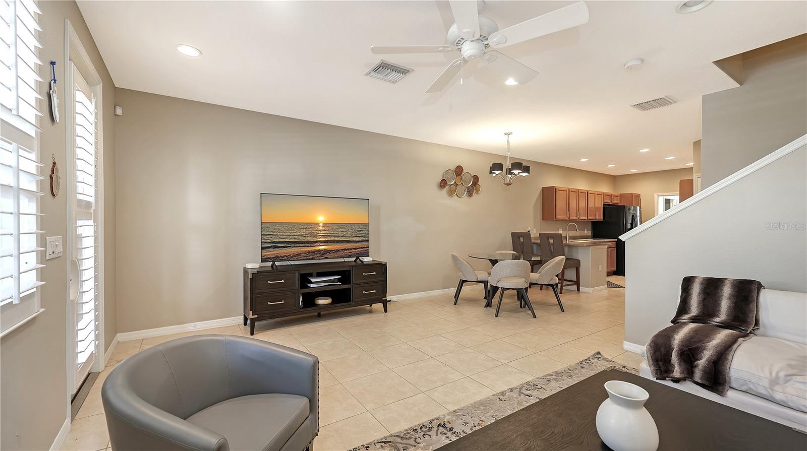 Image 6 of 42 For 3776 82nd Avenue Circle E 103