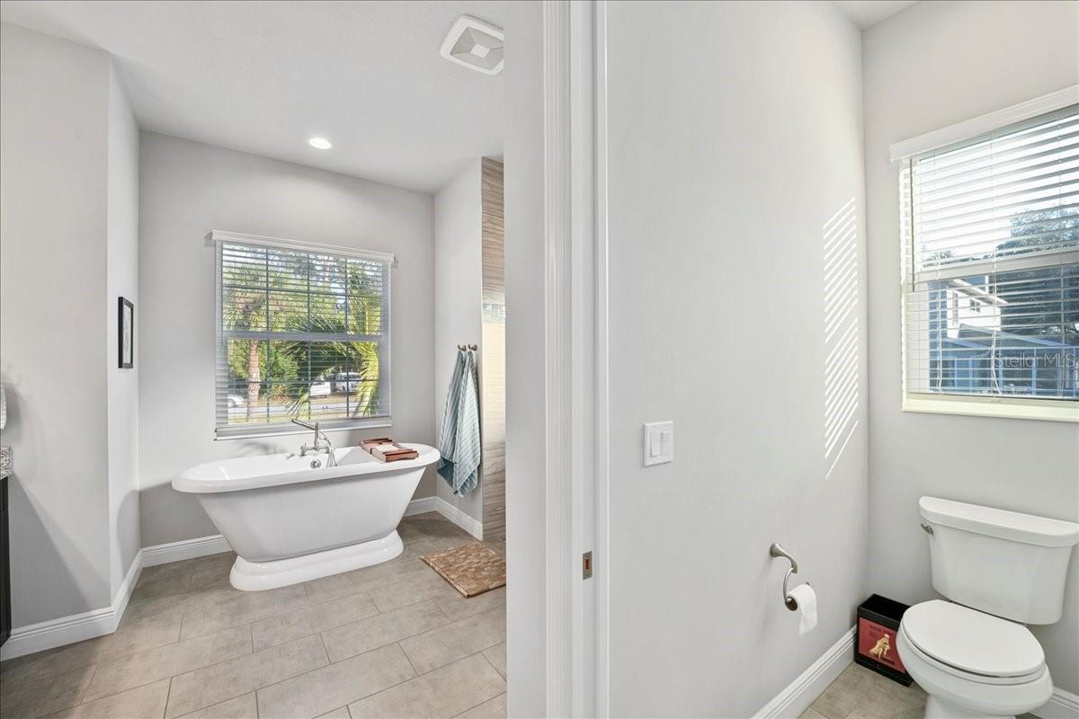 Image 16 of 55 For 612 129th Street Ne