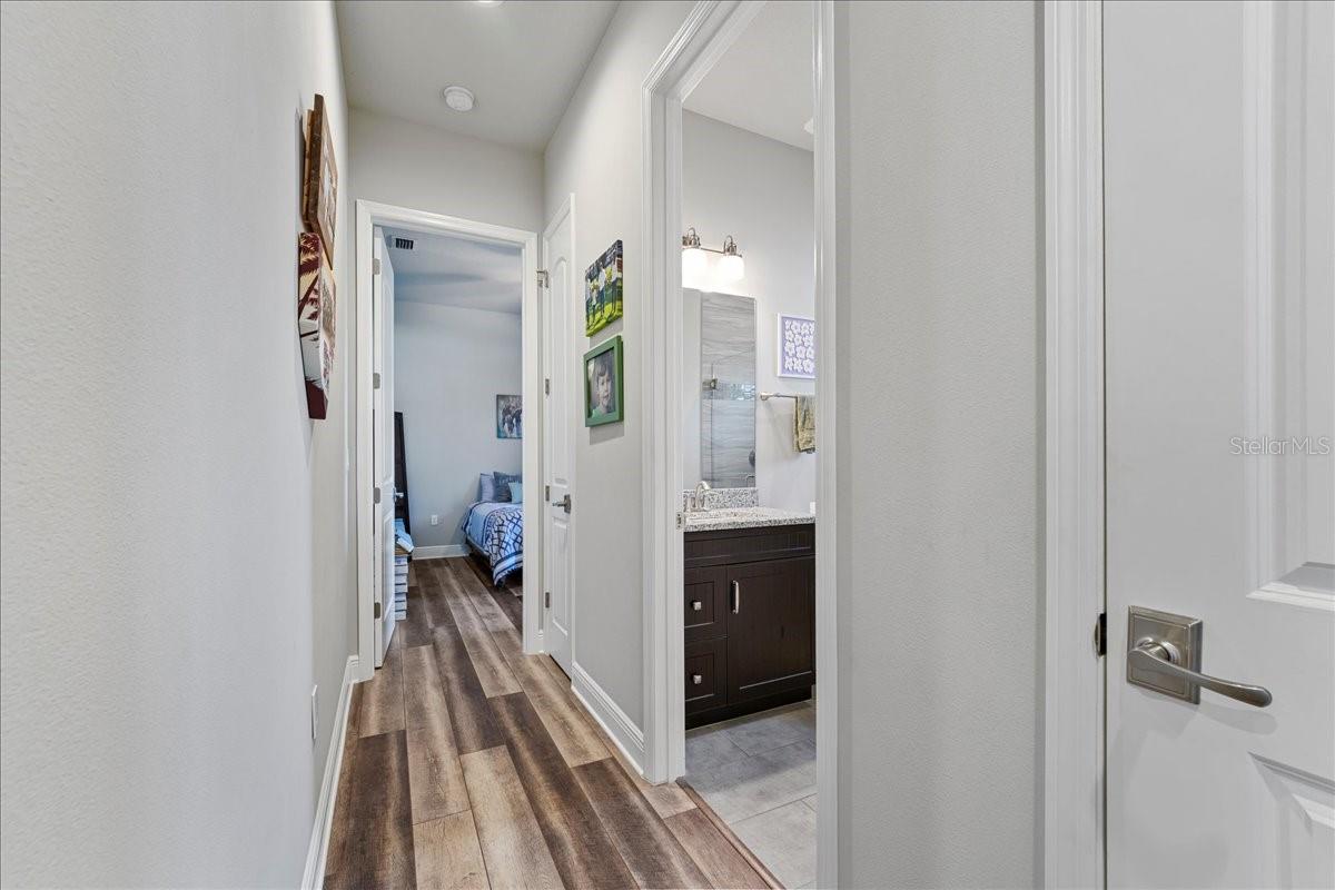 Image 21 of 55 For 612 129th Street Ne