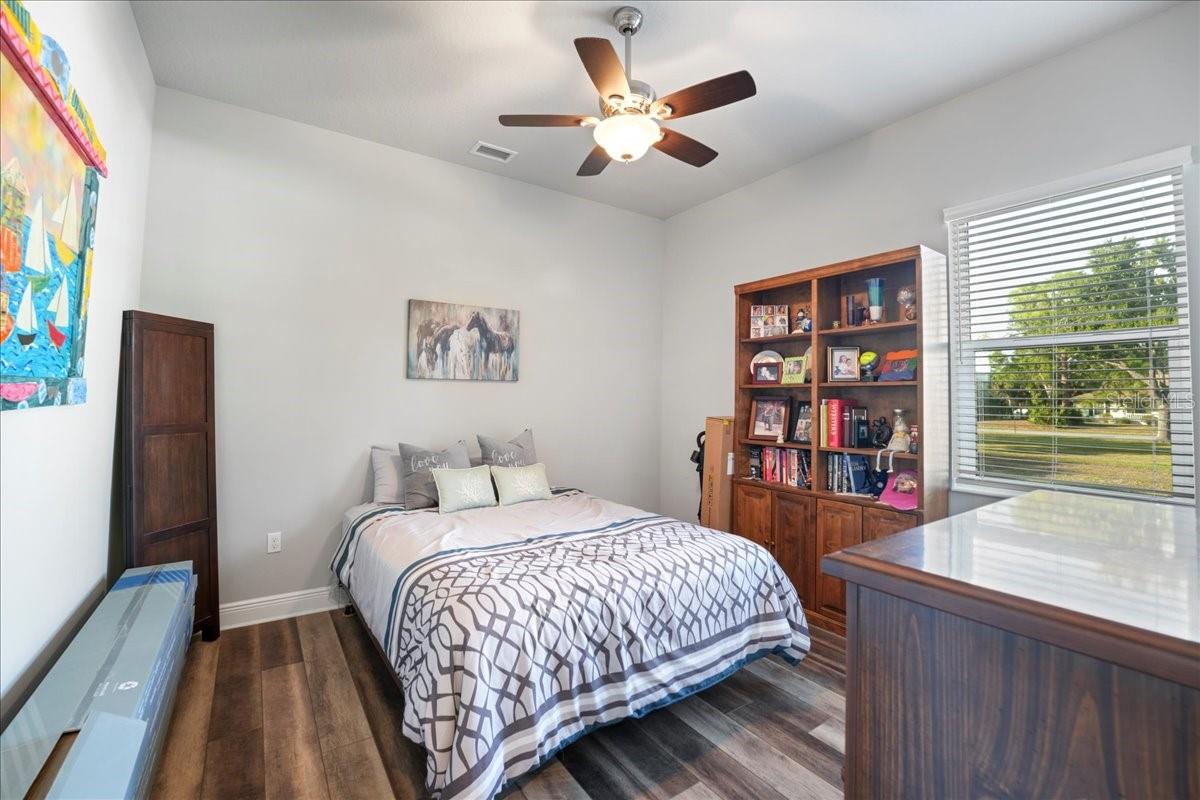 Image 23 of 55 For 612 129th Street Ne