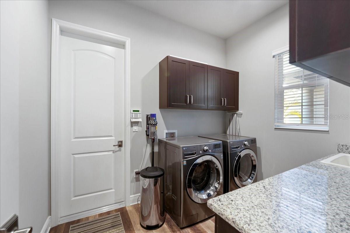 Image 27 of 55 For 612 129th Street Ne