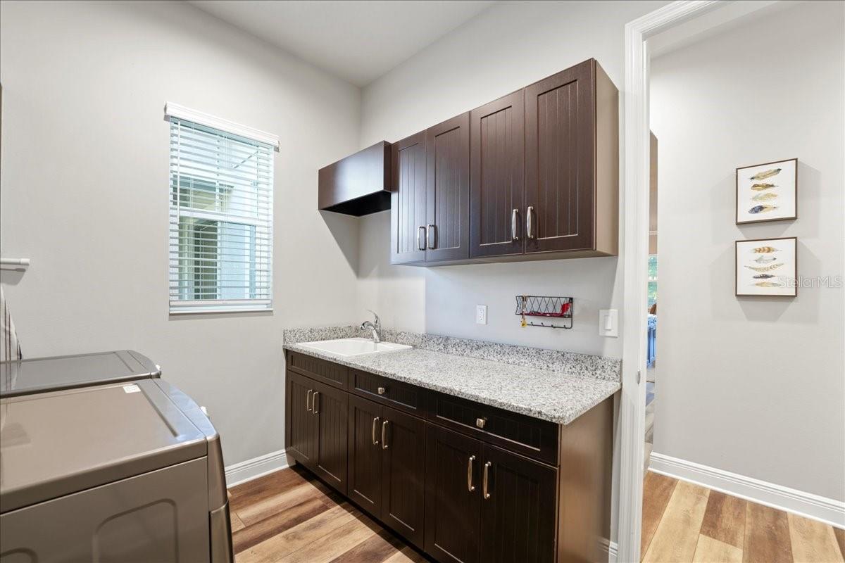 Image 28 of 55 For 612 129th Street Ne