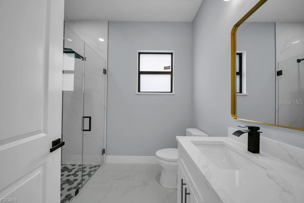 Image 24 of 38 For 54 Tena Avenue S