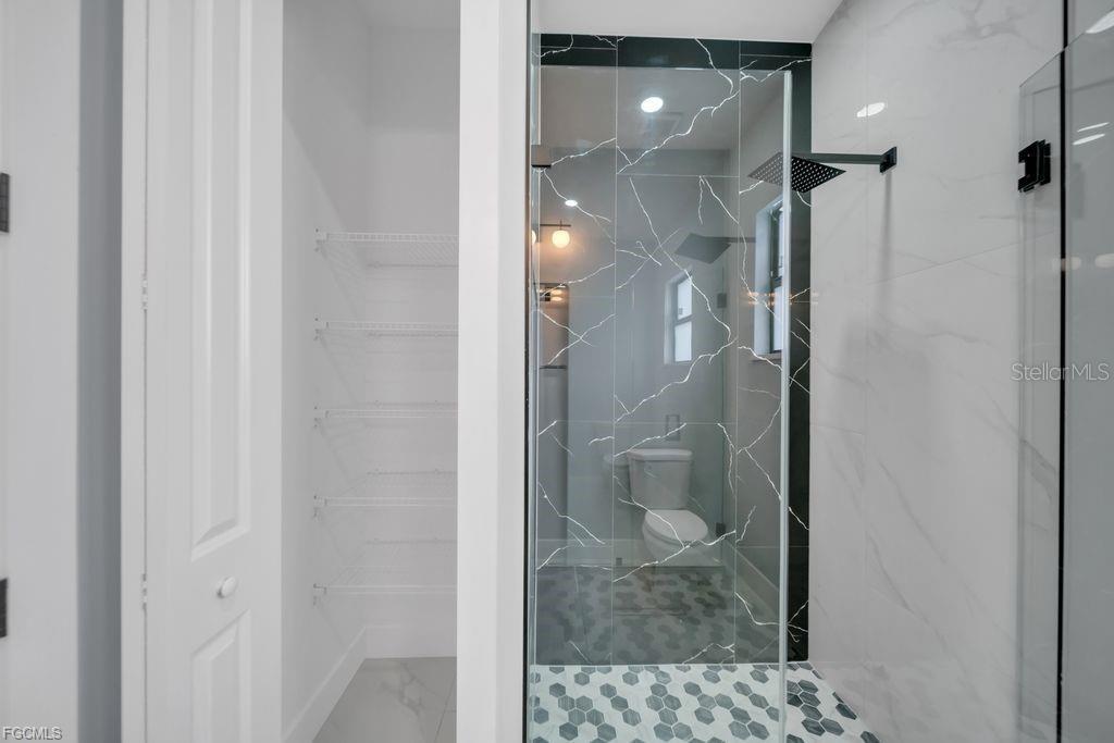 Image 25 of 38 For 54 Tena Avenue S