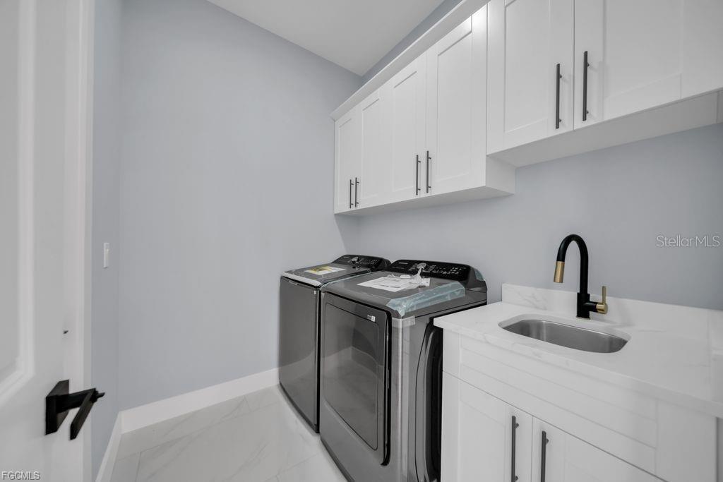 Image 30 of 38 For 54 Tena Avenue S