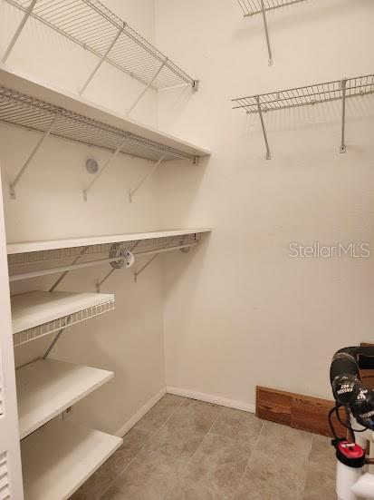 Image 16 of 53 For 3441 Beekman Place 40