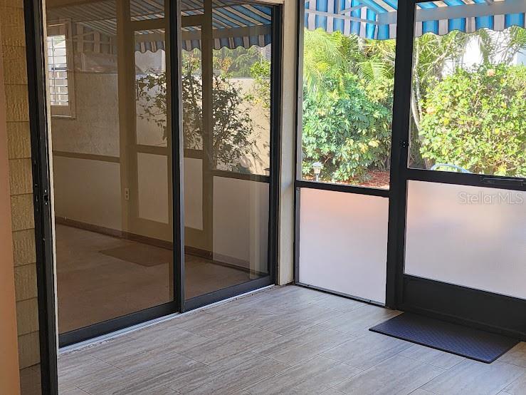 Image 21 of 53 For 3441 Beekman Place 40