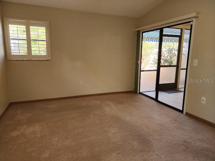 Image 25 of 53 For 3441 Beekman Place 40