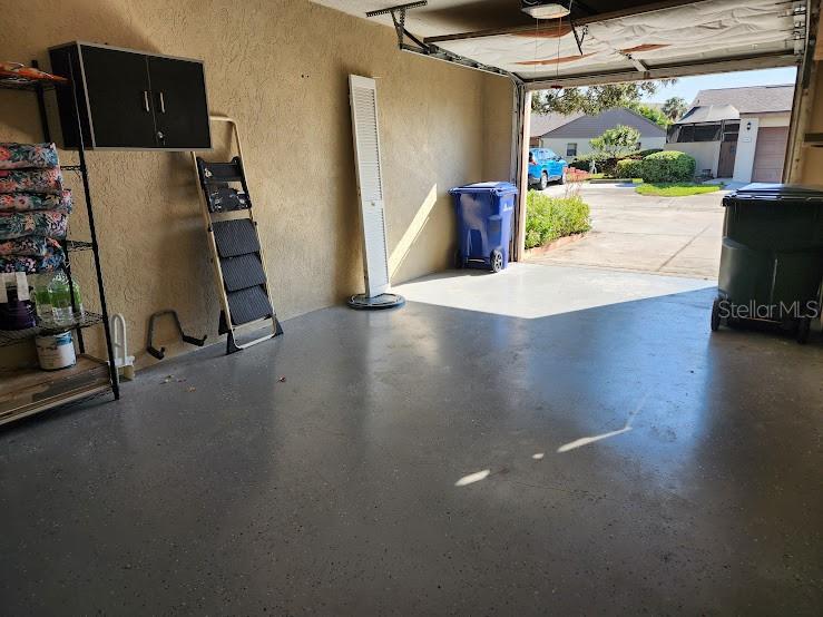 Image 32 of 53 For 3441 Beekman Place 40