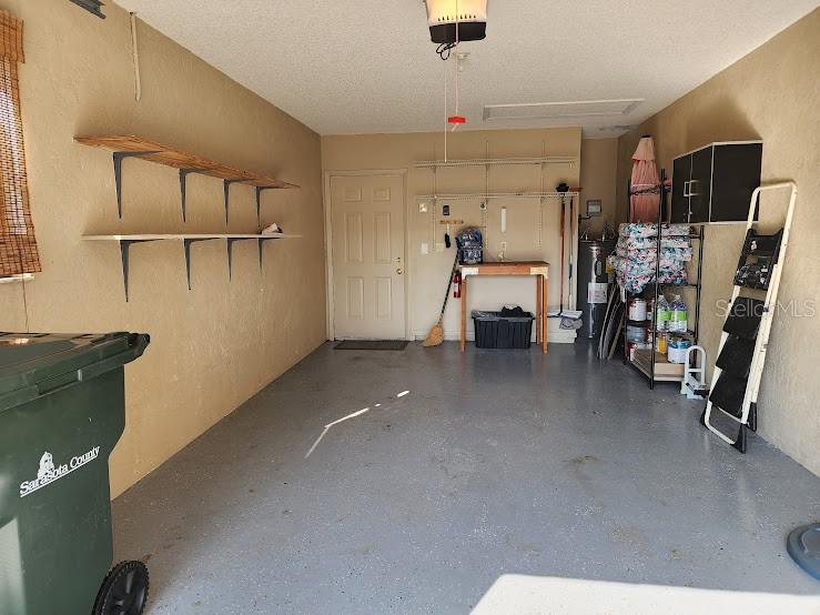 Image 33 of 53 For 3441 Beekman Place 40